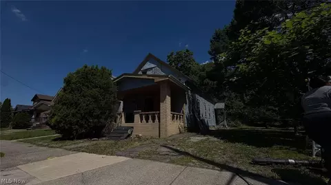 12301 Gay Ave, Cleveland, OH 44105