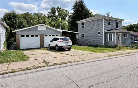 1008 Camden Ave, Parkersburg, WV 26101