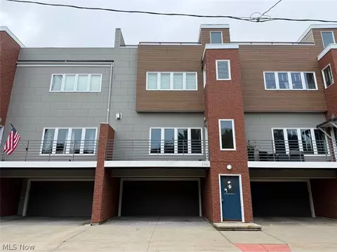 5703 Bridge Ave, Cleveland, OH 44102