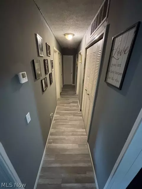 Entry Way - 9888 Short Dr, Windham, OH 44288 photo 5 of 5