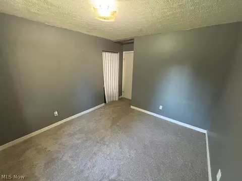 Bedroom - 9888 Short Dr, Windham, OH 44288 photo 4 of 6