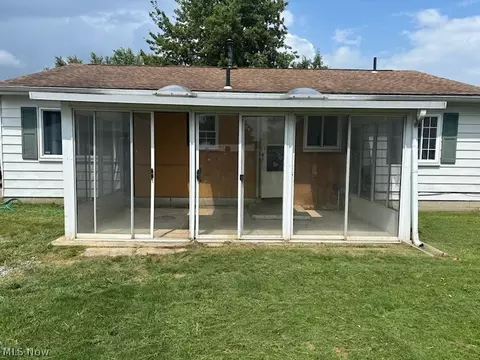 Exterior - 9888 Short Dr, Windham, OH 44288 photo 2 of 3