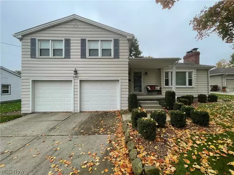 Exterior - 6301 Apache Ln, Poland, OH 44514 photo 3 of 8