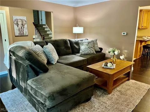 Living - 6301 Apache Ln, Poland, OH 44514 photo 1 of 2