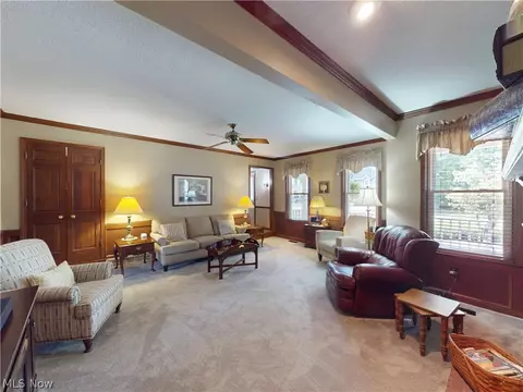 Living - 126 Pepperdine Dr, Elyria, OH 44035 photo 3 of 9
