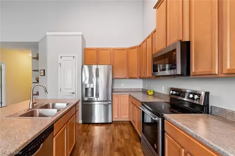 Kitchen - 611 Rundle St, Lagrange, OH 44050 photo 1 of 4