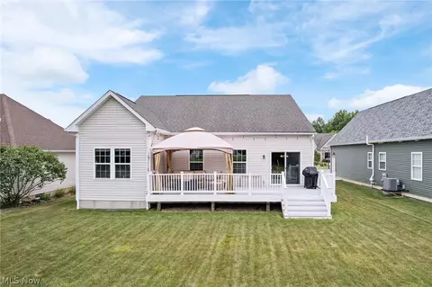 Exterior - 611 Rundle St, Lagrange, OH 44050 photo 5 of 6