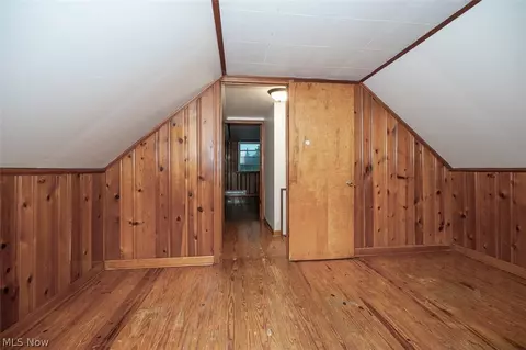 660 E 260th St, Euclid, OH 44132 photo 13