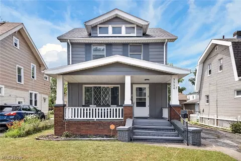 3554 W 129th St, Cleveland, OH 44111