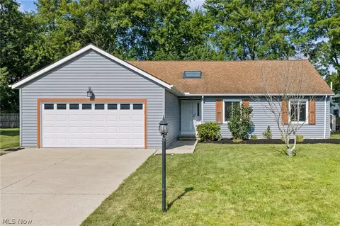 16002 Wedgewood Ln, Strongsville, OH 44149