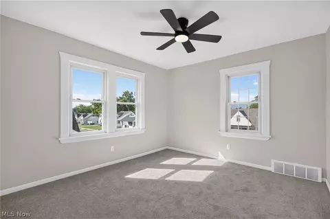 Bedroom - 5175 Arch Street St, Maple Heights, OH 44137 photo 5 of 7