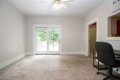 Living - 168 Poland Ave, Struthers, OH 44471 photo 4 of 4