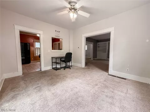 Living - 168 Poland Ave, Struthers, OH 44471 photo 3 of 4