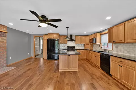 1563 Eastern Rd, Rittman, OH 44270 photo 3