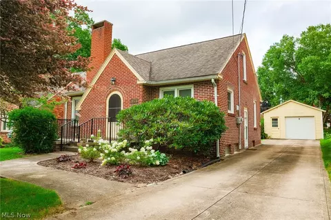 477 Woodward Ave, Mansfield, OH 44903