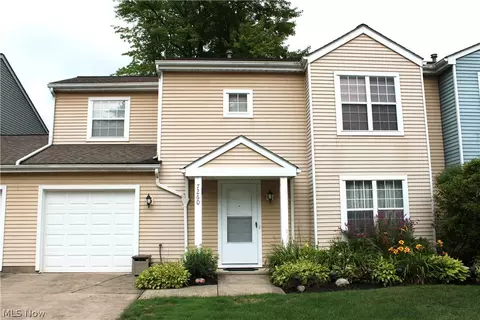7260 Somerset Ct, Northfield, OH 44067
