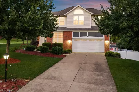 4851 Gateway Dr, Medina, OH 44256