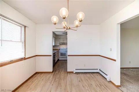 Dining - 7357 Eisenhower Dr #6, Boardman, OH 44512 photo 1 of 1