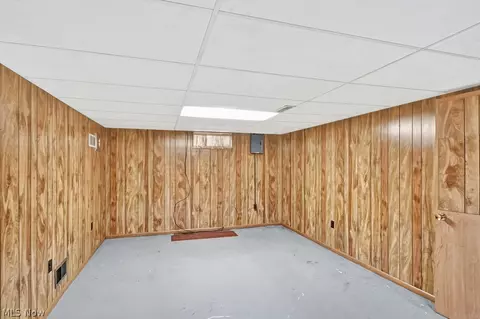 604 Cornell Ave, Elyria, OH 44035 photo 16