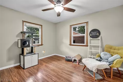 Bedroom - 33 Devonshire Dr, Akron, OH 44312 photo 5 of 20