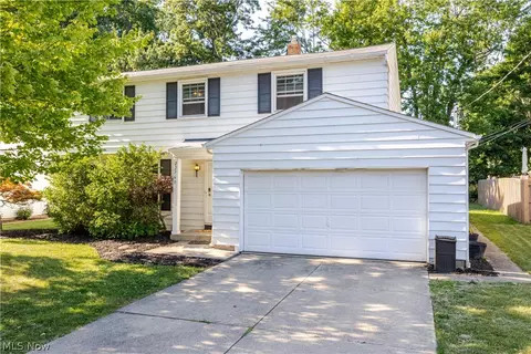 22760 Esther Ave, Fairview Park, OH 44126