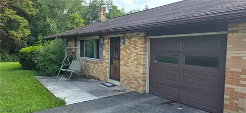 16777 Valley Dr, East Liverpool, OH 43920