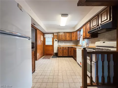 Kitchen - 15357 Rademaker Blvd, Brook Park, OH 44142 photo 3 of 3