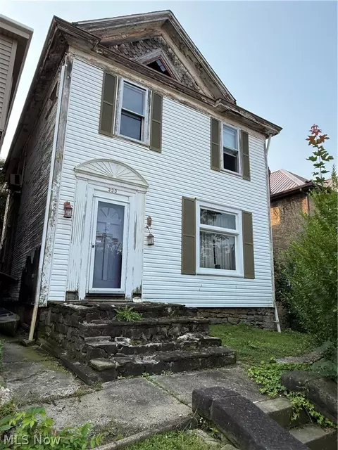 330 Vine St, East Liverpool, OH 43920
