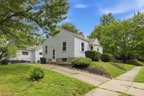 838 Kickapoo Ave, Akron, OH 44305 photo 25