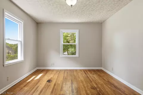 838 Kickapoo Ave, Akron, OH 44305 photo 5