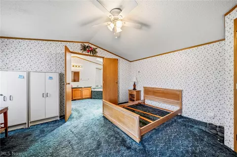 Bedroom - 2675 Eagle Point Dr, Madison, OH 44057 photo 4 of 6