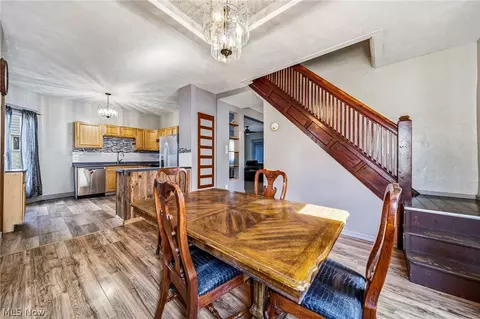 Dining - 305 W 53rd St, Ashtabula, OH 44004 photo 2 of 2