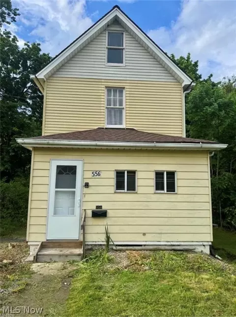 556 W Myrtle Ave, Youngstown, OH 44511