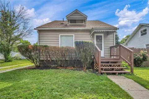 1247 Dietz Ave, Akron, OH 44301