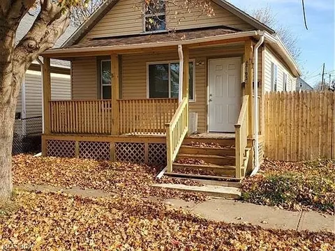 3193 W 61st St, Cleveland, OH 44102