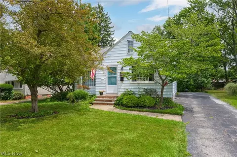 4089 W 229th St, Fairview Park, OH 44126
