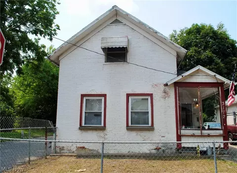 3172 W 50th St, Cleveland, OH 44102