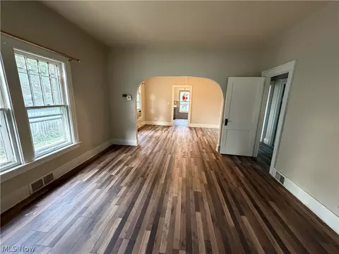 Living - 2048 Grafton Rd, Elyria, OH 44035 photo 4 of 5
