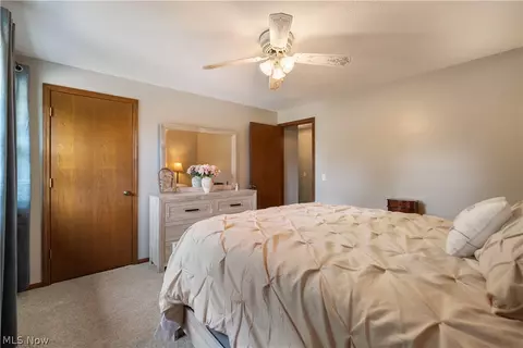 7593 Panther Ave NE, Canton, OH 44721 photo 30