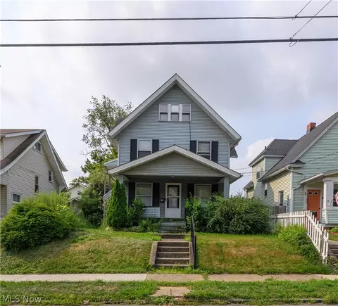 3010 9th St SW, Canton, OH 44710