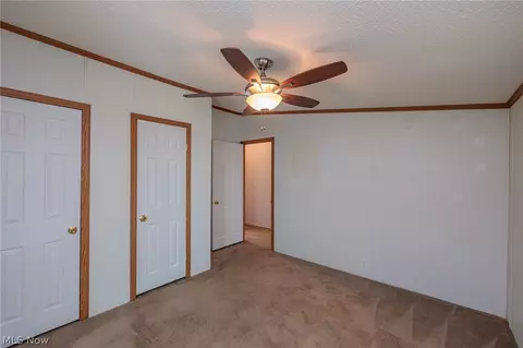 Bedroom - 77 Periwinkle Dr, Olmsted Twp, OH 44138 photo 2 of 6