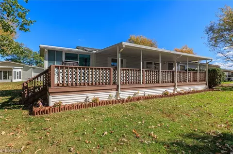 Exterior - 77 Periwinkle Dr, Olmsted Twp, OH 44138 photo 4 of 11