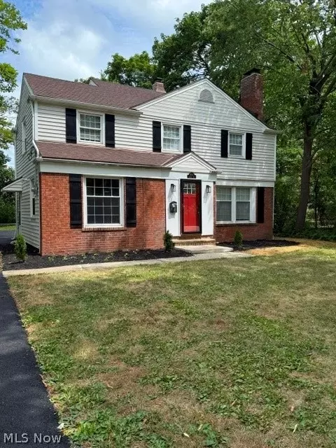 19013 Chagrin Blvd, Shaker Heights, OH 44122
