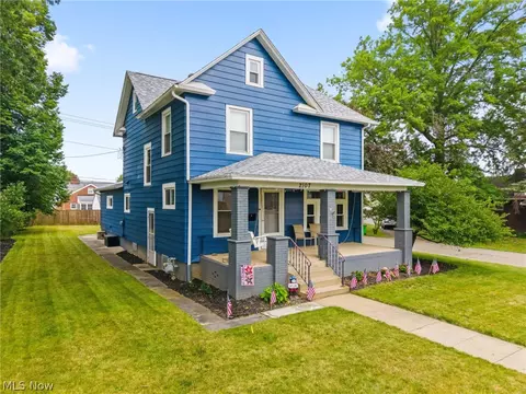 2107 Shunk Ave, Alliance, OH 44601