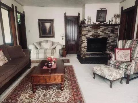 Living - 3875 State Rd S, Ashtabula, OH 44004 photo 2 of 2