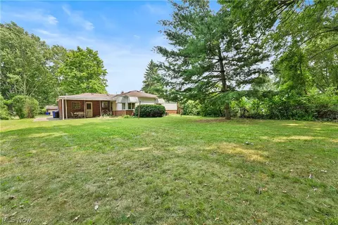 Exterior - 6244 Eavenson Rd, Brook Park, OH 44142 photo 3 of 4
