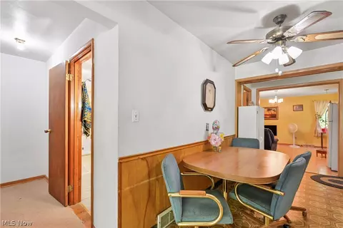 Entry Way - 6244 Eavenson Rd, Brook Park, OH 44142 photo 1 of 1
