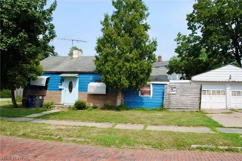 3775 Highland Rd, Cleveland, OH 44111
