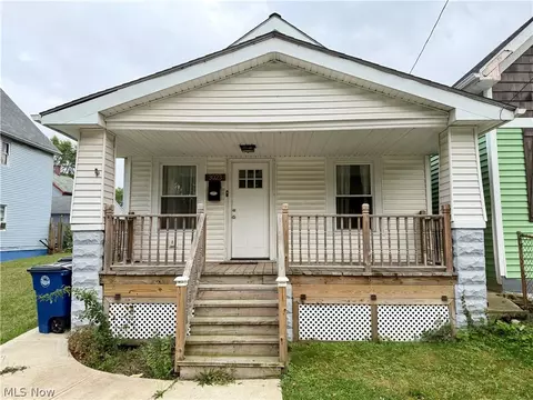 3023 Barber Ave, Cleveland, OH 44113