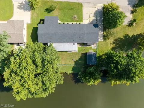 View/Area - 14 Lakeview Ct, Lagrange, OH 44050 photo 3 of 4